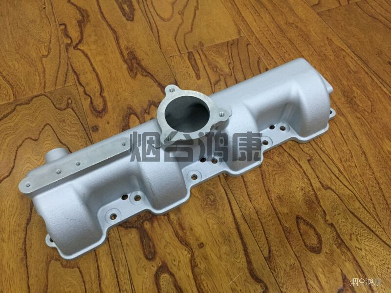 发动机零部件-进气管